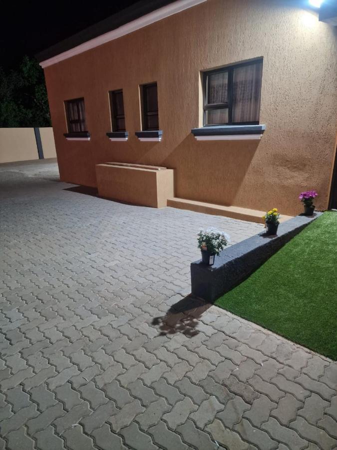 Pinto City Motel Kempton Park Exterior foto